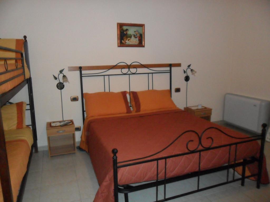 Villa Jolanda & Carmelo Agrigento Værelse billede